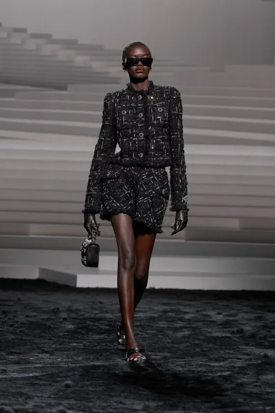 Look 56
